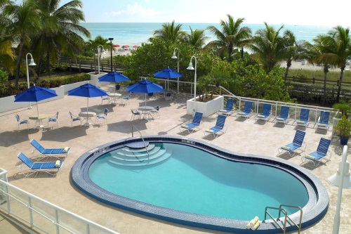 Best Western Atlantic Beach Resort zwembad